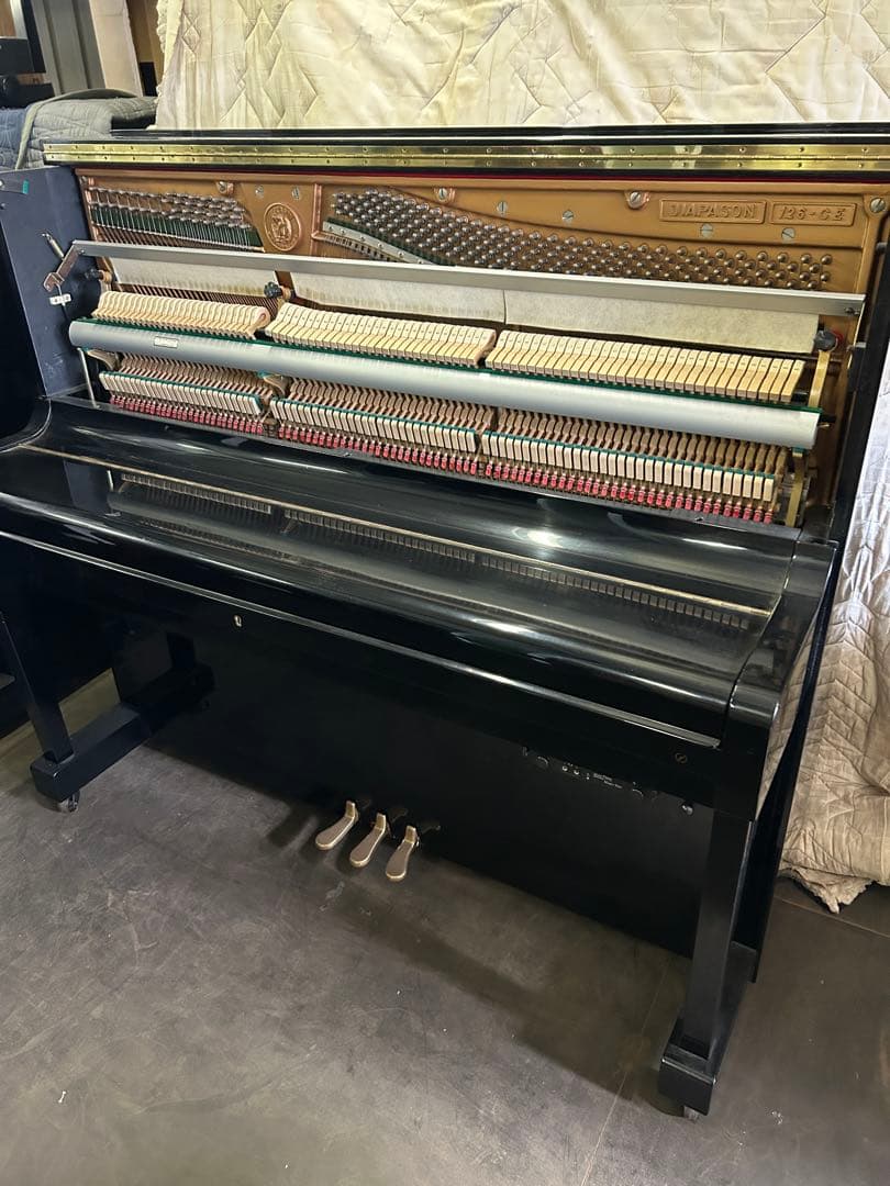 超価格、ディアパンピアノD126CE、人気のスタンダードタイプ、お買い得1台限！