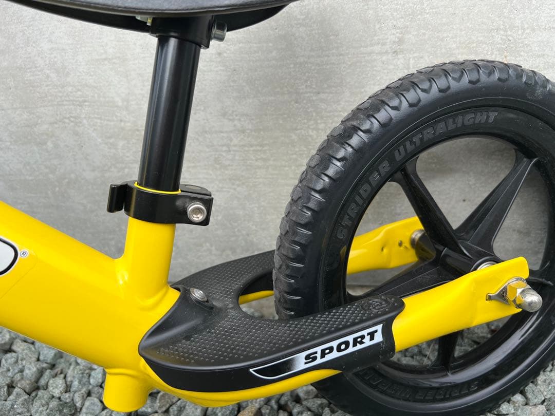 【美品】ストライダー　STRIDER スポーツ　12インチ イエロー　正規品