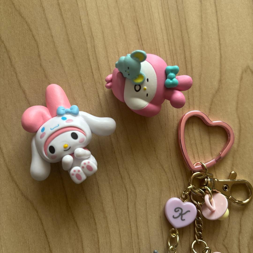 サンリオ　マイメロ　クロミ　ベビーチャーム　フィギュア