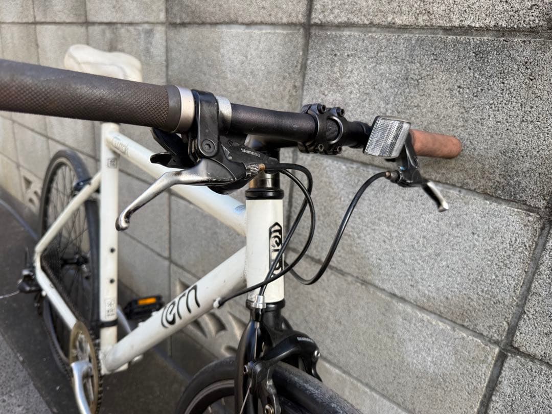 turn クロスバイク　650C ミニベロ　ロードバイク　送料無料