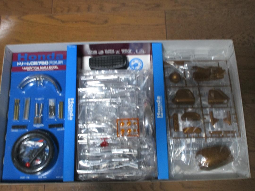 1/6 　タミヤ　CB750　16001　＊未使用＊