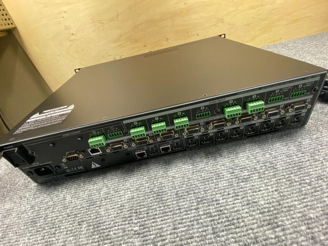 707 Roland XS-82H ビデオミキサー