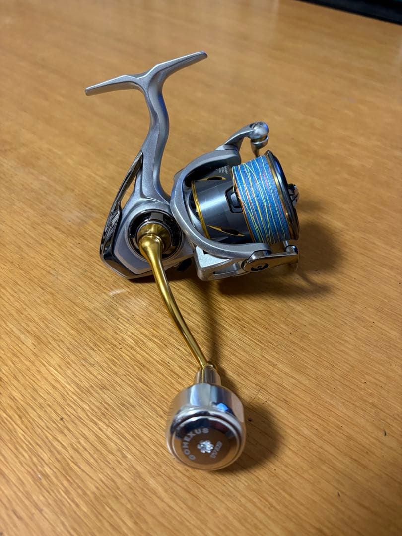 DAIWA 21フリームスLT4000-CXH スピニングリール