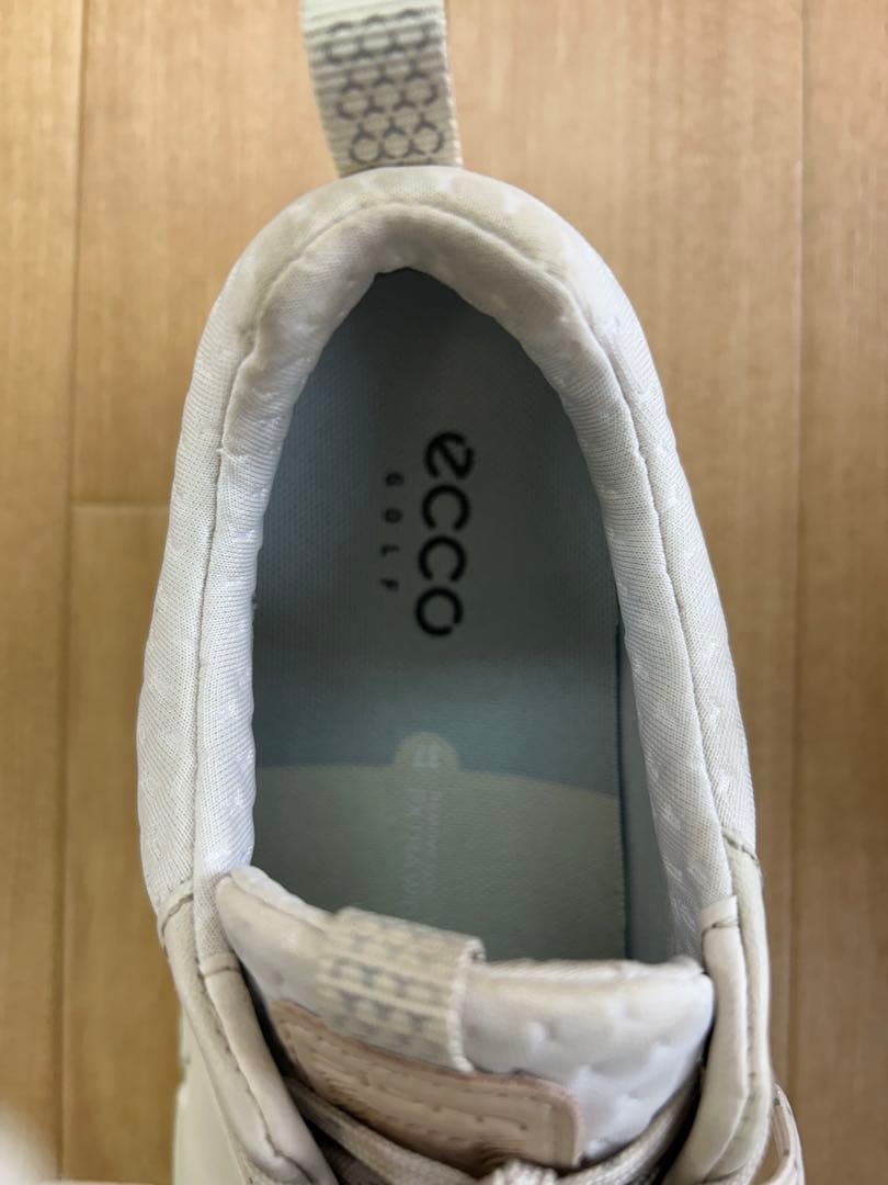 ecco エコー　ベージュ レーデイスゴルフシューズ