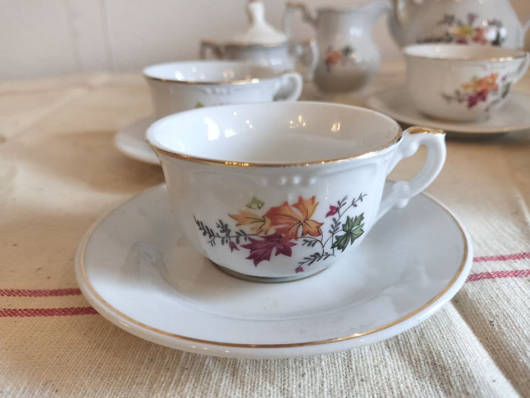 アンティーク　フランス　ビンテージ　陶器　ままごと　ディネットセット