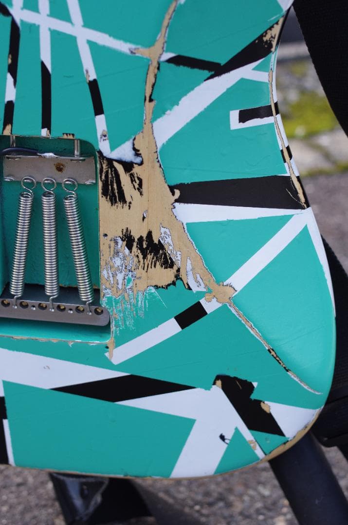 エレキギター　オリジナル　EVH風　材料費19万