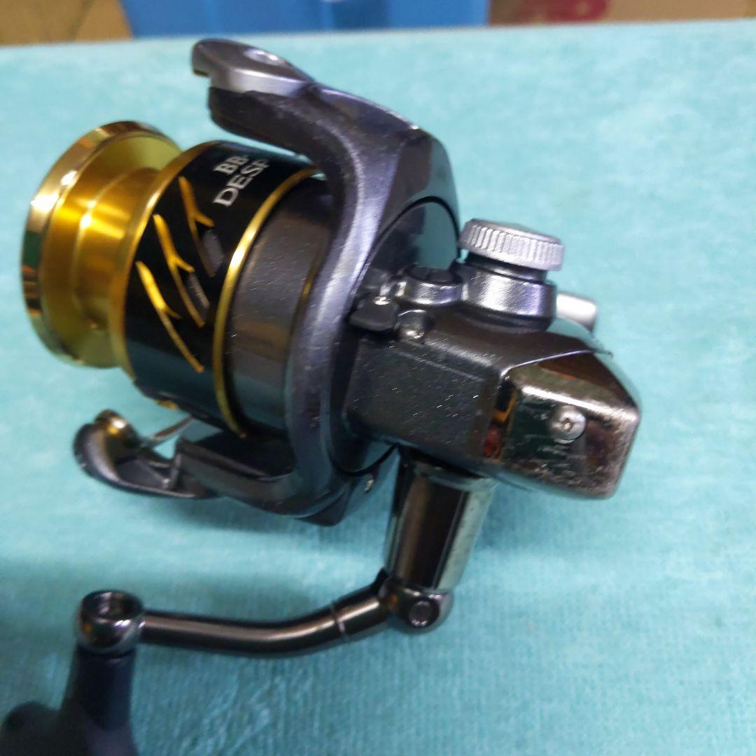 シマノ　デスピナ3000と4000 ラリッサスプール付き