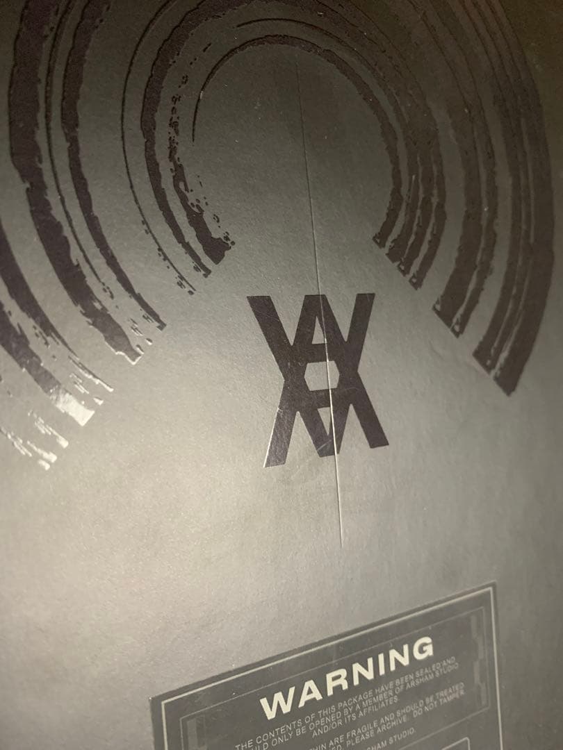 正規品 Daniel Arsham CRYSTAL RELIC 002 GBA