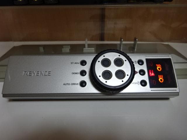 キーエンス 1/87 RC ミニトレーラー デスクランナー（Xms・エデション）