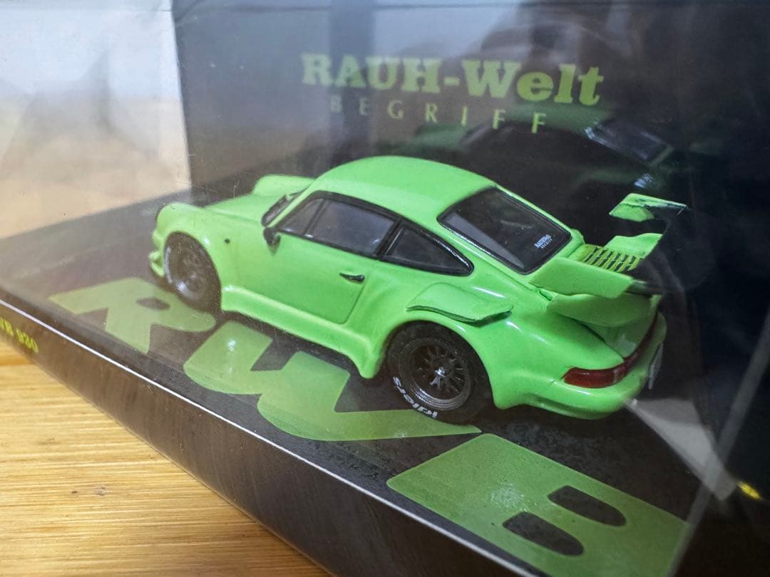 【TARMAC】 限定1488台 RWB Porsche 930 Green