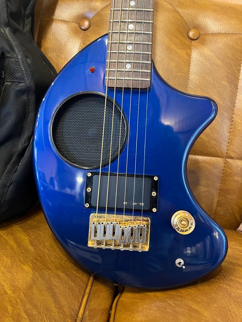 FERNANDES ZO-3C エレキギター　フェルナンデス　ブルー　ケース付き