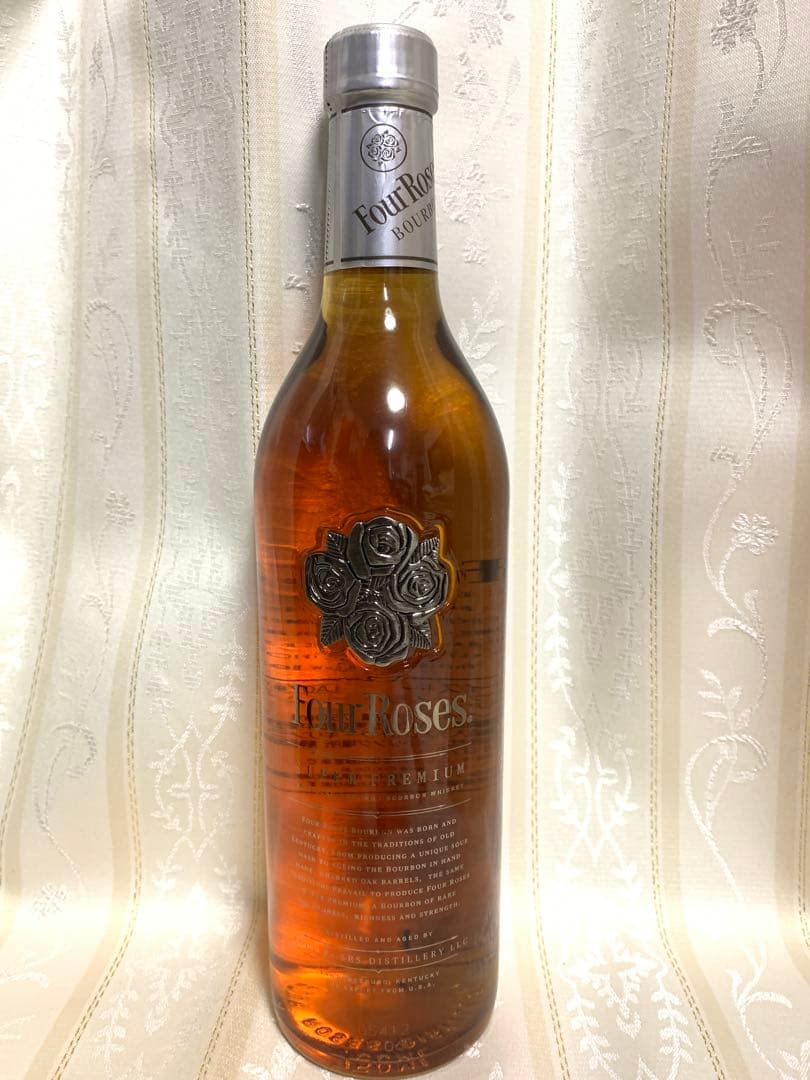 Four Roses Super premiumバーボン750ml 新品　箱付