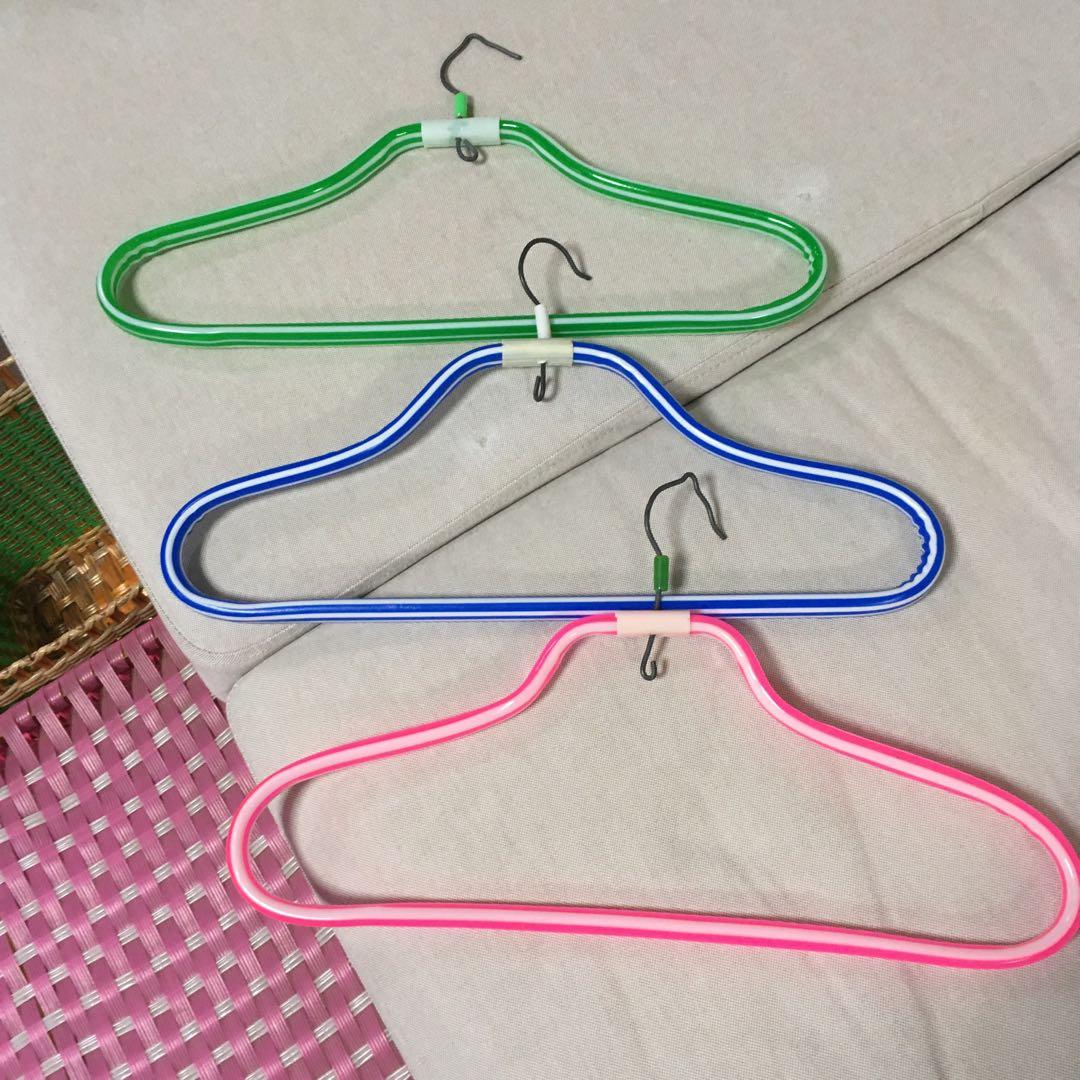 昭和レトロポップ　衣装ケース・ゴミ箱・ハンガー　アンティーク雑貨