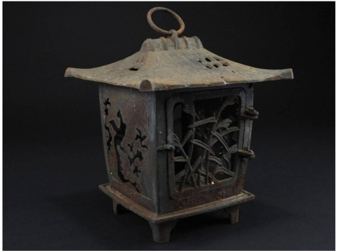 【美術品商】時代.鉄製松竹梅透.四角吊灯籠.吊灯篭.灯籠.燈篭.燈籠■仏具寺院庭