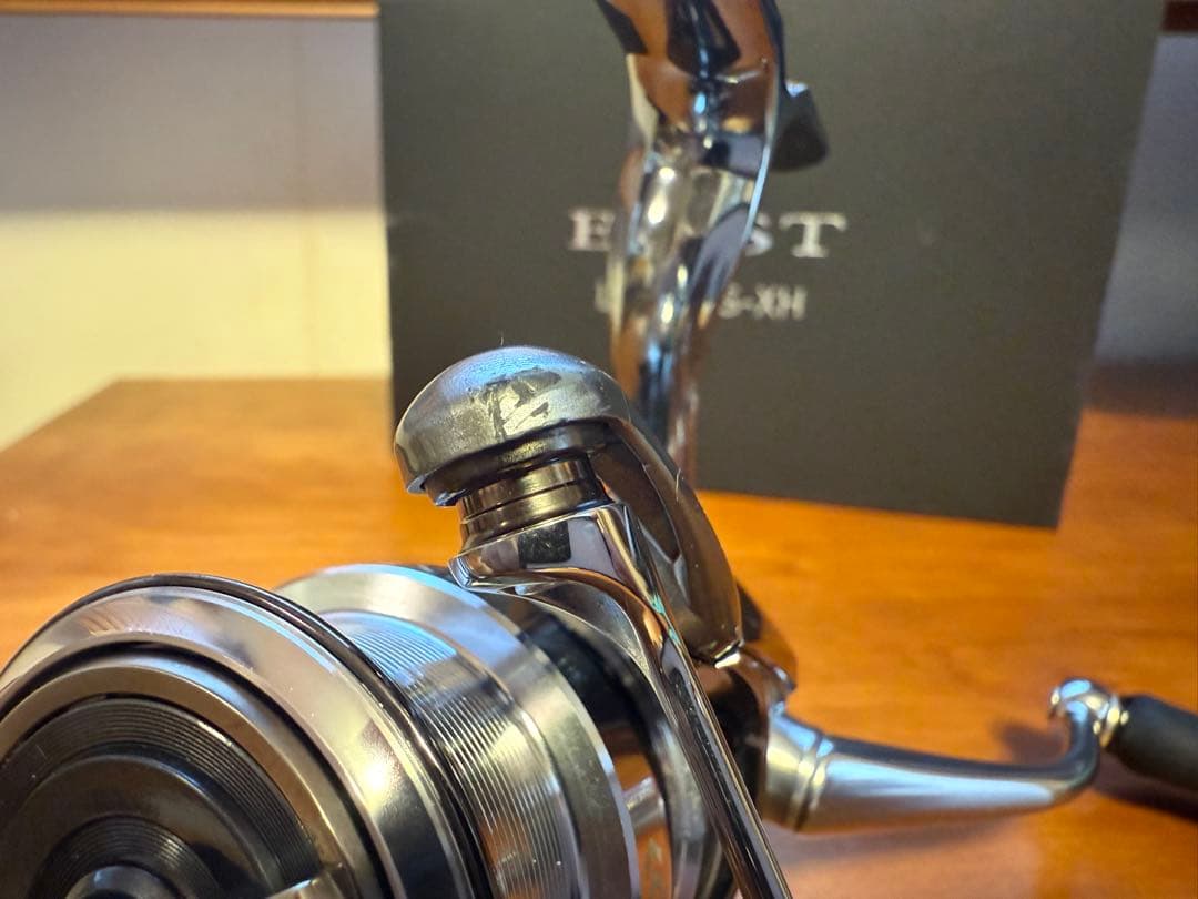 美品 良好 22イグジスト LT2500S-XH ダイワ EXIST