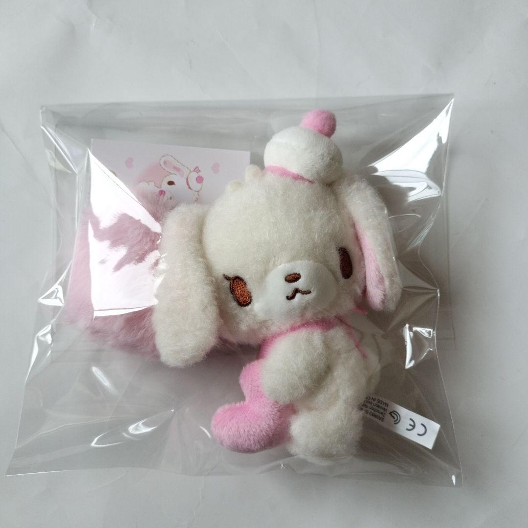 サンリオキャラクターズ　シュガーバニーズ　マスコットホルダー　2点セット