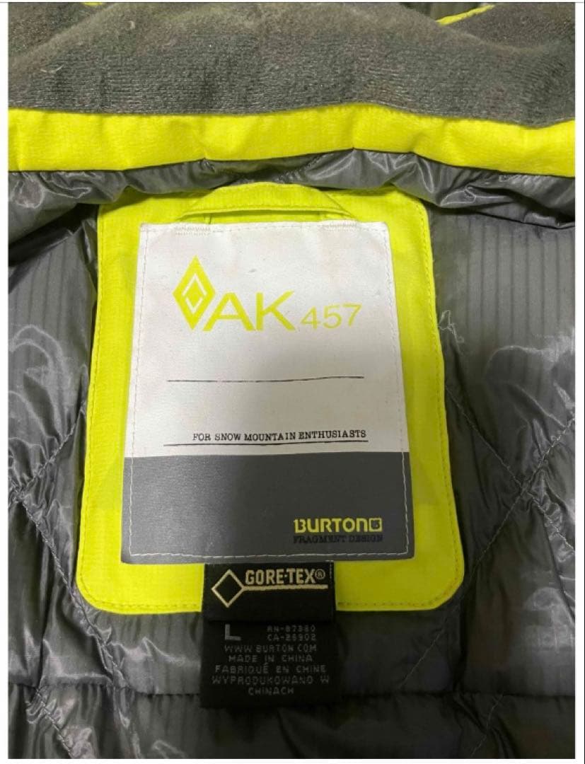 Burton ウェア　AK457