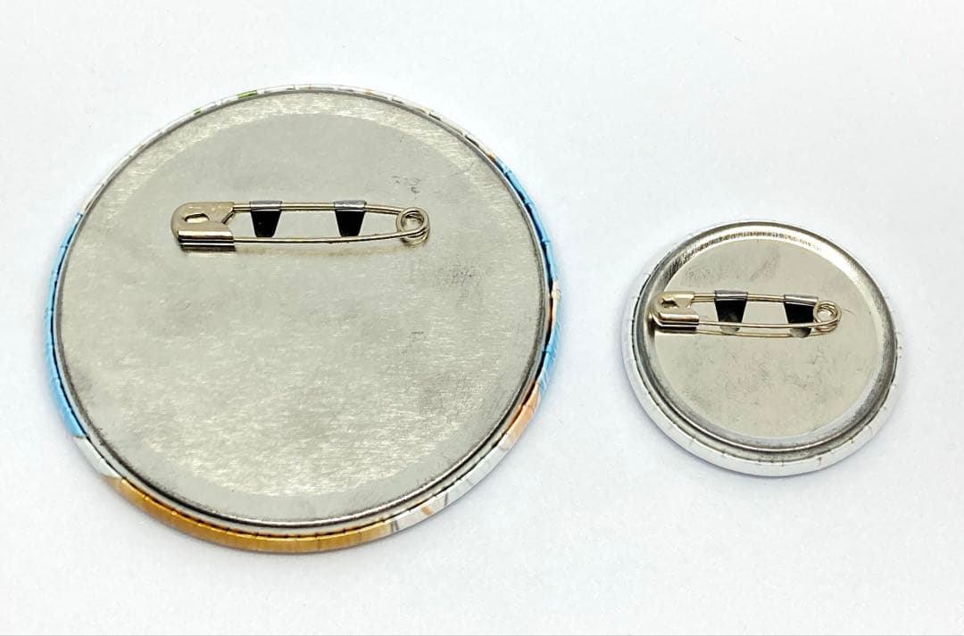 東京ワンピースタワー サンジのカフェ 缶バッジセット りんご 希少