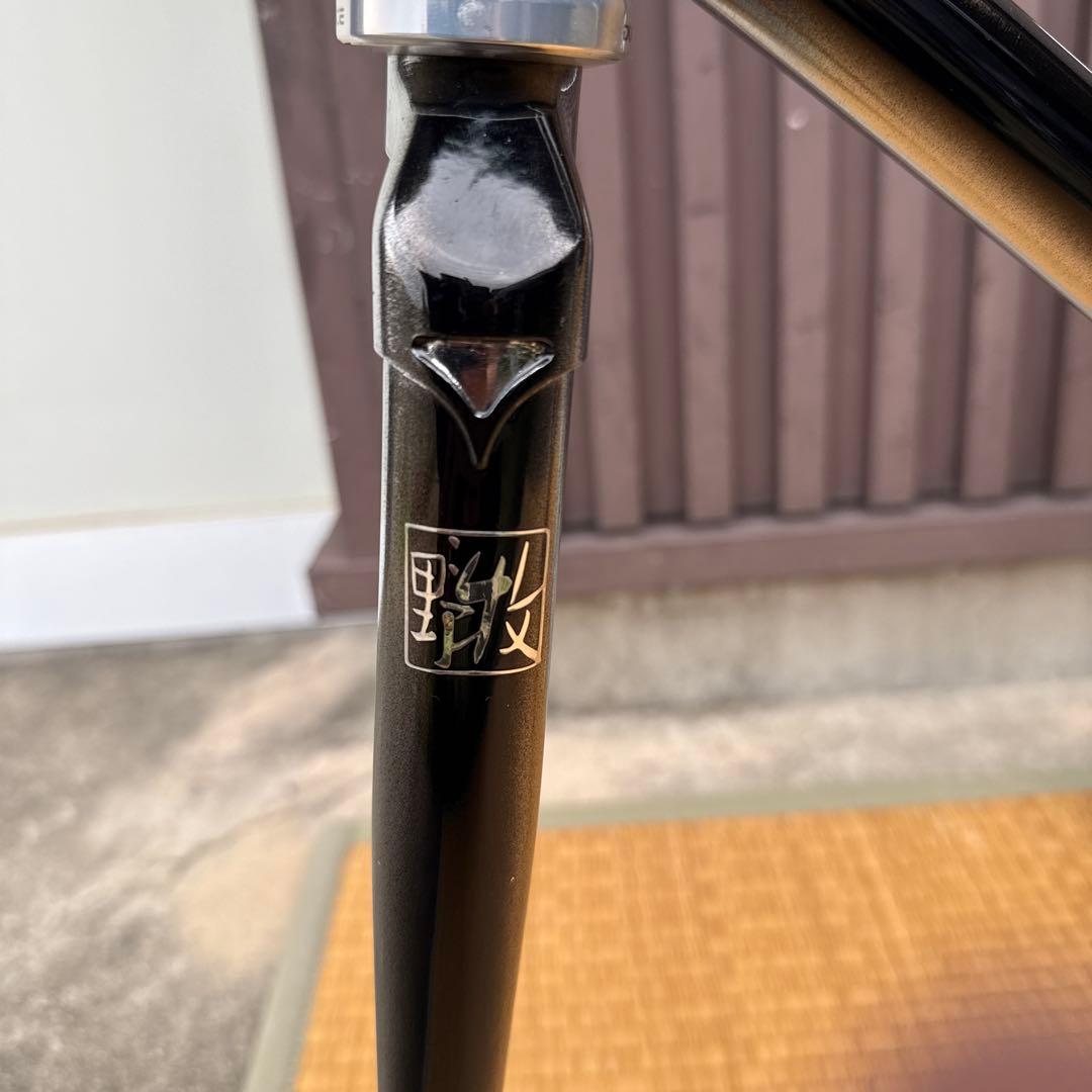 マキノピストフレームとフォーク