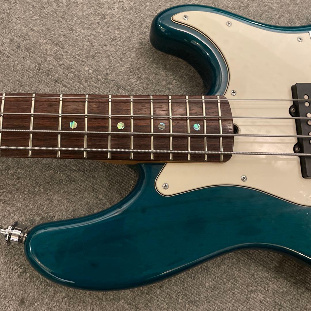 フェンダー USA Ultra Jazz Bass Ultraburst 難あり