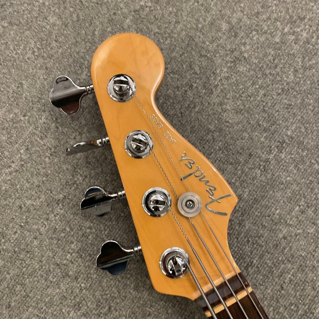フェンダー USA Ultra Jazz Bass Ultraburst 難あり