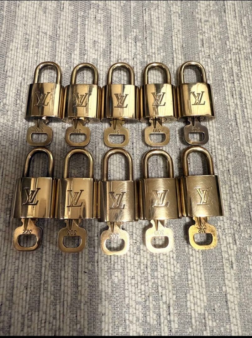 Louis Vuitton 南京錠 10個セット ゴールド