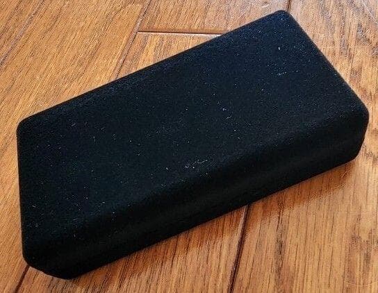 第5級防衛功労章操縦無事故、募集功労等、箱はベルベット物