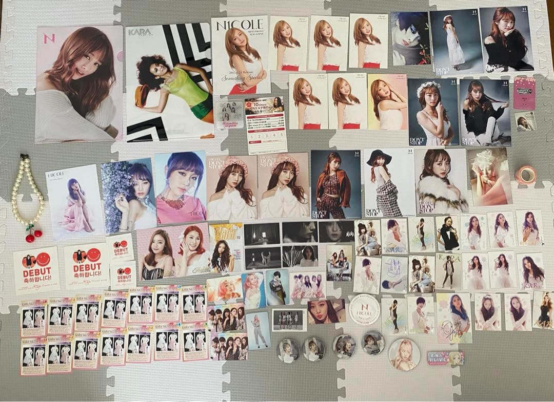 KARA 카라　まとめ売り　ギュリスンヨンハラニコルジヨンヨンジ サイン入り