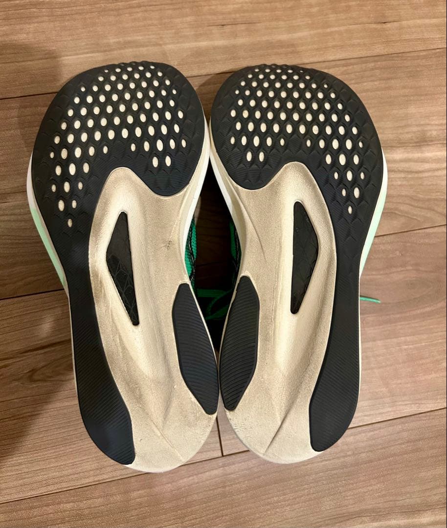 アシックス　マジックスピード5 26.0cm