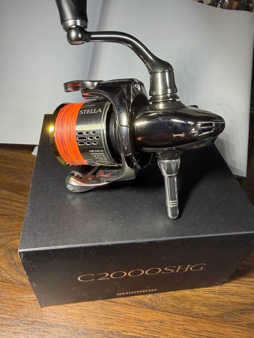 今月29日土曜日まで出品 最終値下げ 美品 シマノ 18ステラc2000shg
