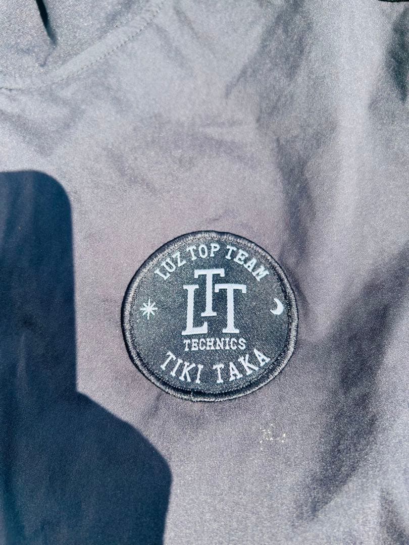 美品 ルースイソンブラ トップチーム ピステ上下セット Mサイズ ブラック