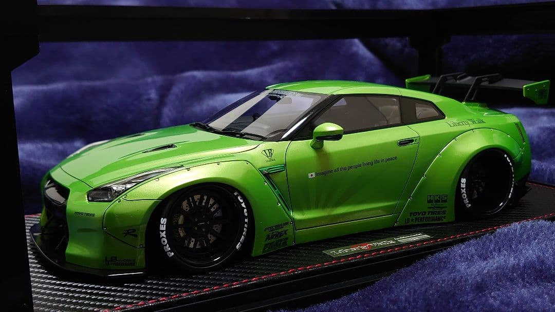 1/18 イグニッションモデル ignition model R35 GT-R