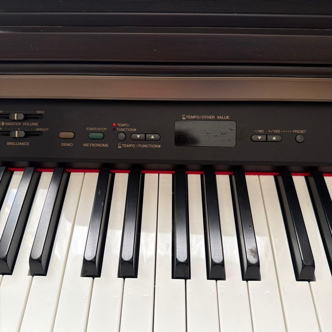 YAMAHA クラビノーバ　CLP-120 電子ピアノ　現地引取り