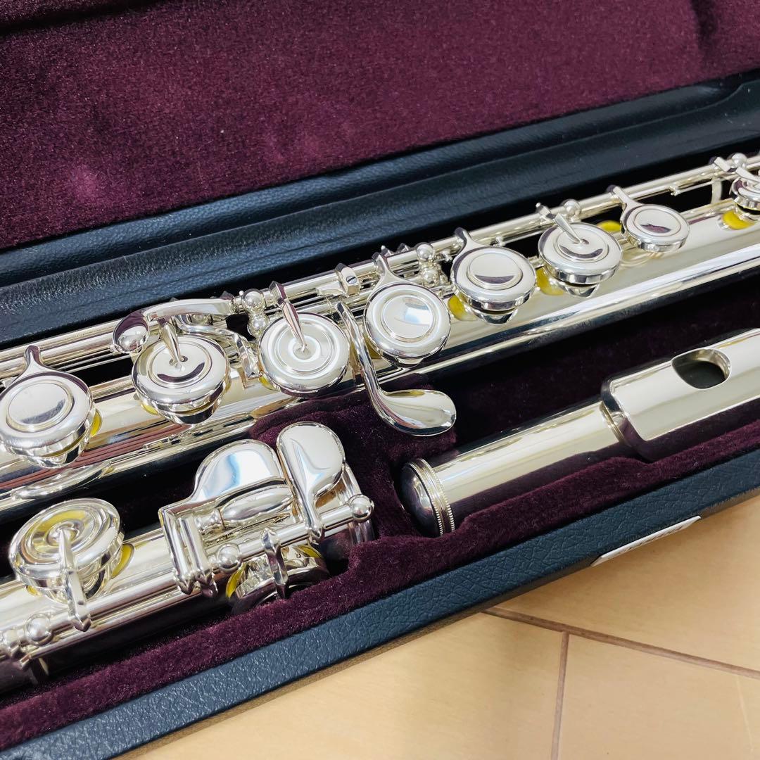【新品同様品】YAMAHA フルートYFL-517 ヤマハ