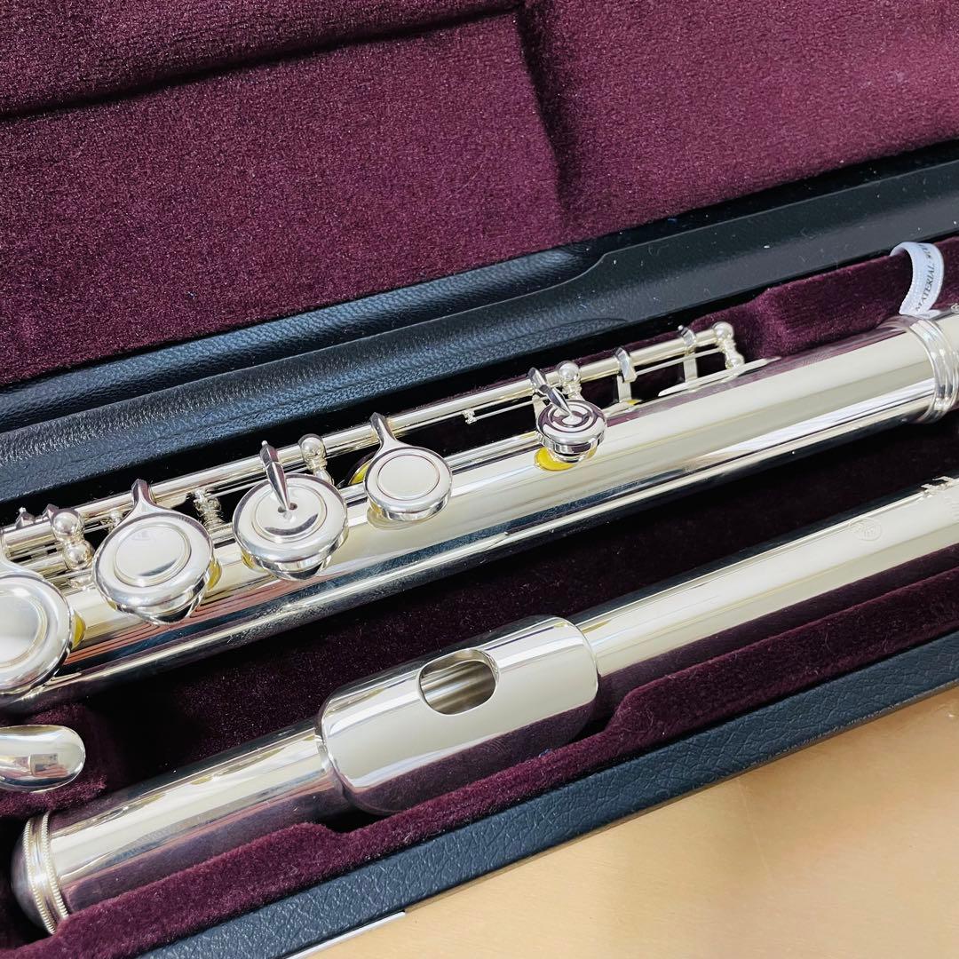 【新品同様品】YAMAHA フルートYFL-517 ヤマハ