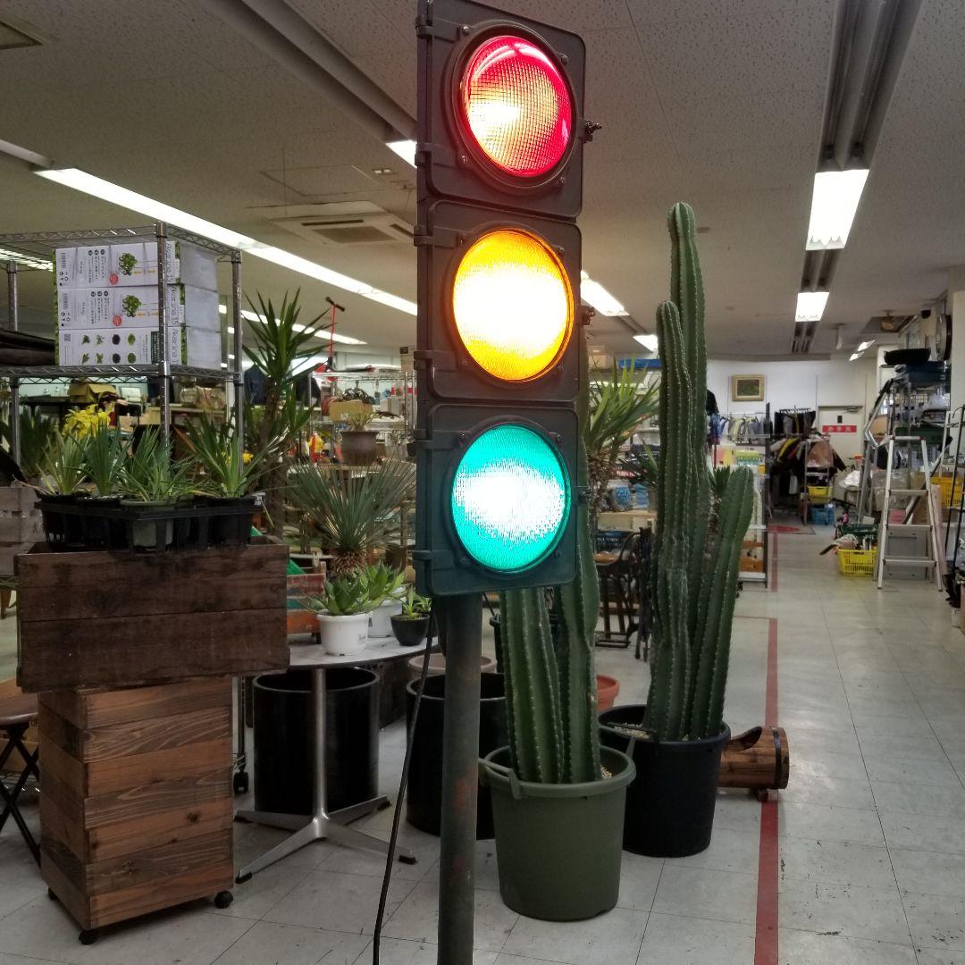 引取限定 アメリカ ビンテージ 信号機 Crouse Hinds製 作動品 映え