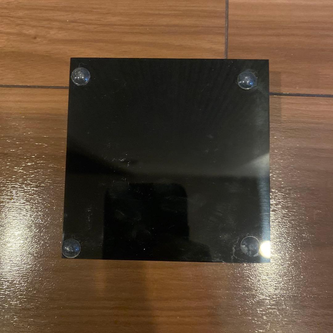 LIULI 瑠璃工房　逆立ち獅子　台湾　石像　ガラス細工