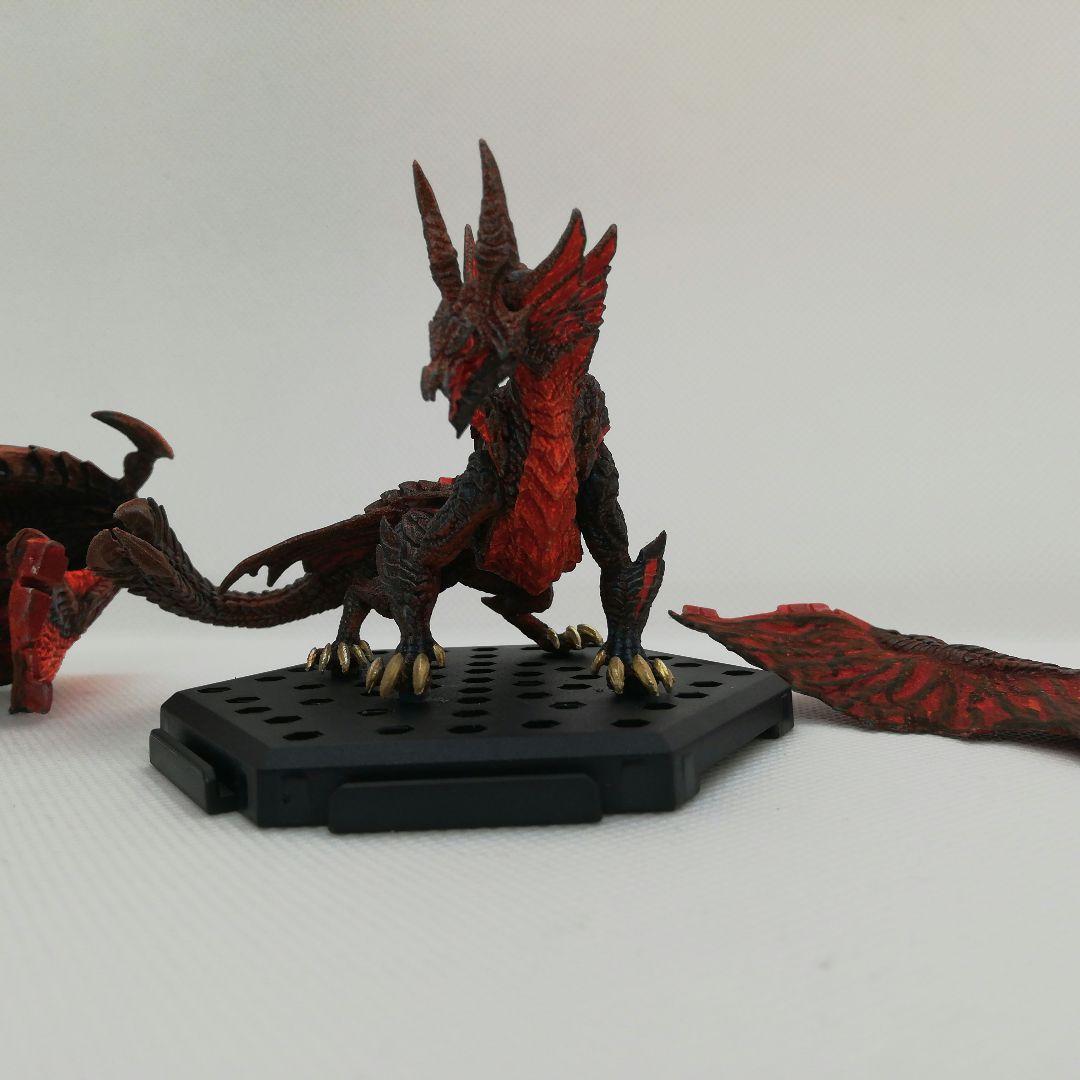 ★ご依頼品★『原初を刻むメルゼナ』(血氣蝕烈状態/リペイント)