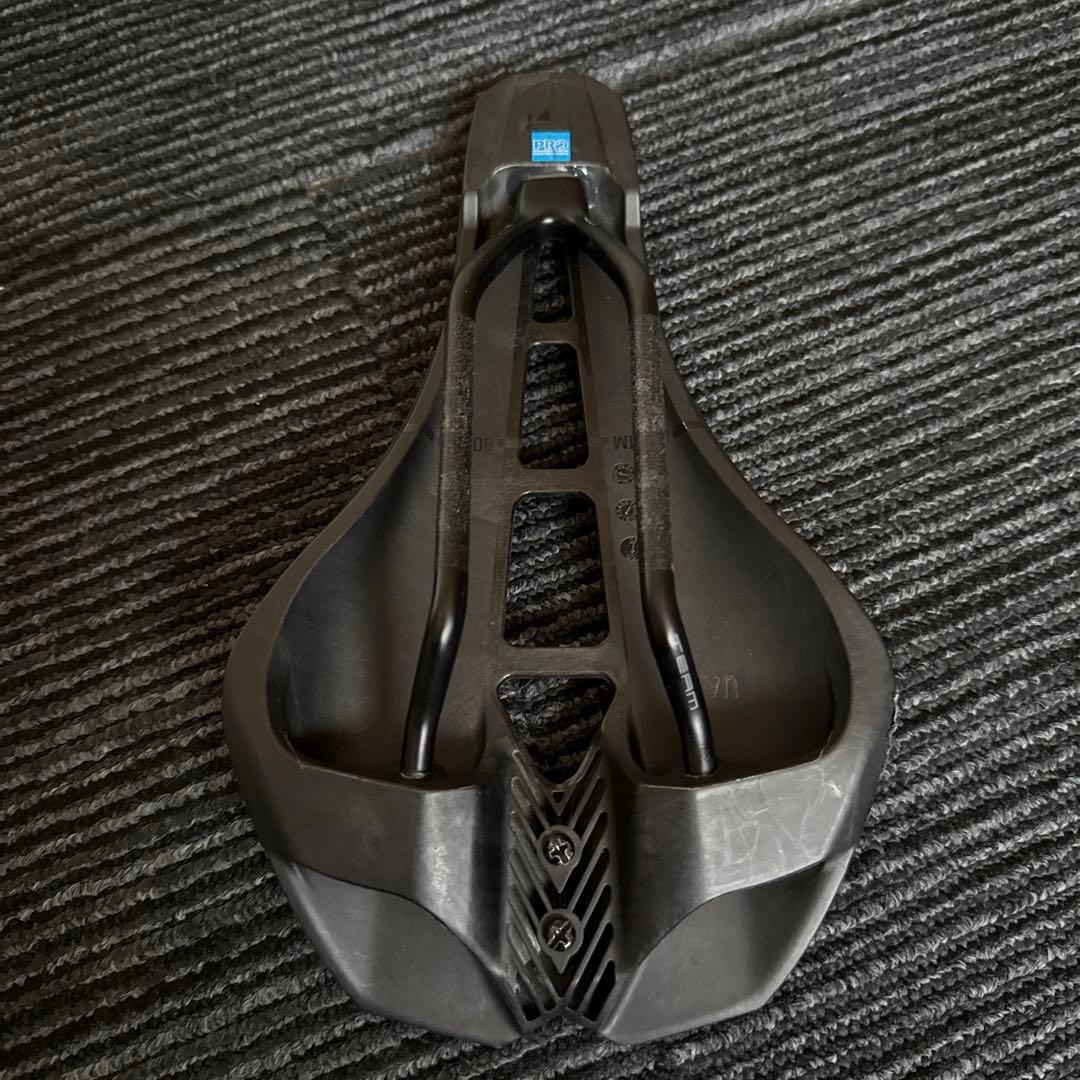 Pro ( プロ ) サドル STEALTH TEAM カーボン