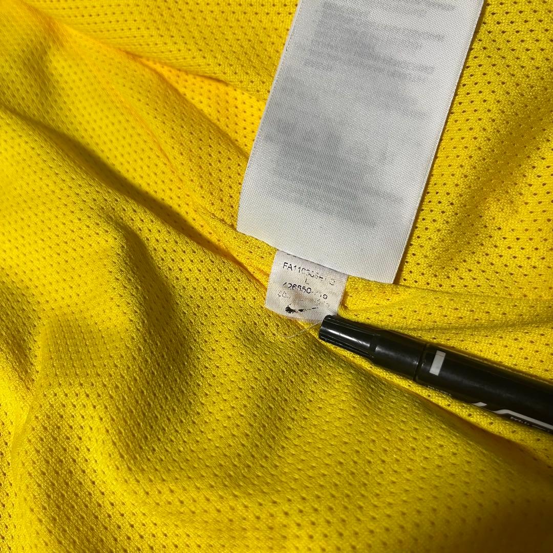 2011/2012 バルセロナ ナイロンジャケット