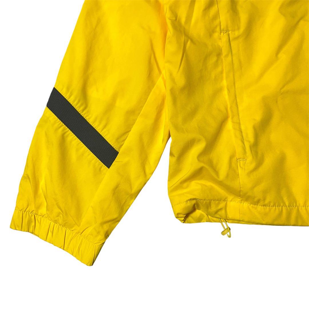 2011/2012 バルセロナ ナイロンジャケット