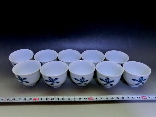 煎茶碗■10客 青絵 染付唐草紋 煎茶器 湯呑み 猪口 小碗 お茶道具 骨董品■