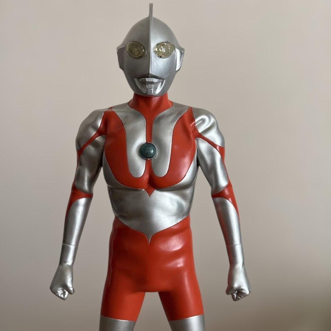 ウルトラマン フィギュア 約30cm