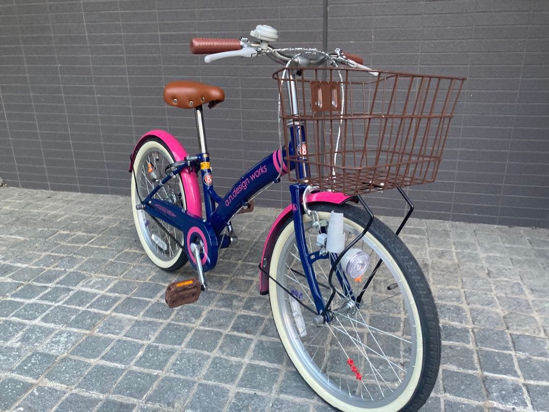 a.n.design works 子供用自転車 ネイビー/ピンク　20インチ