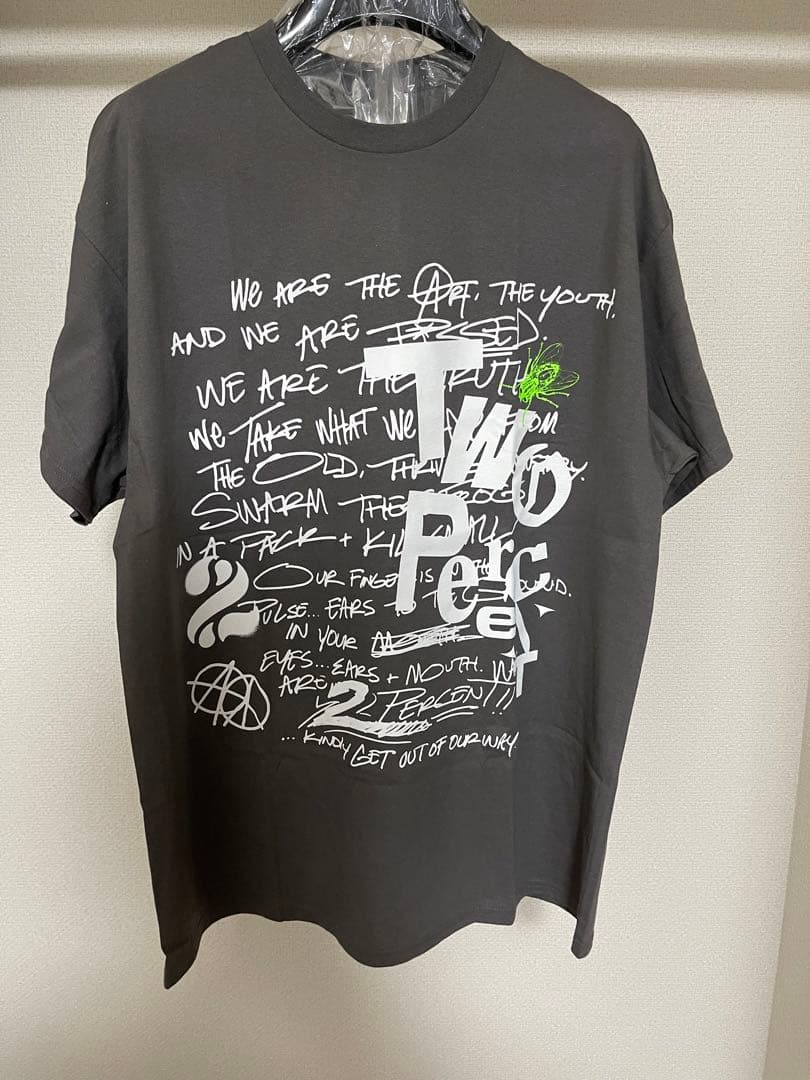 2% TWO PERCENT Hijinx コロヘ•アンディーノ Tee