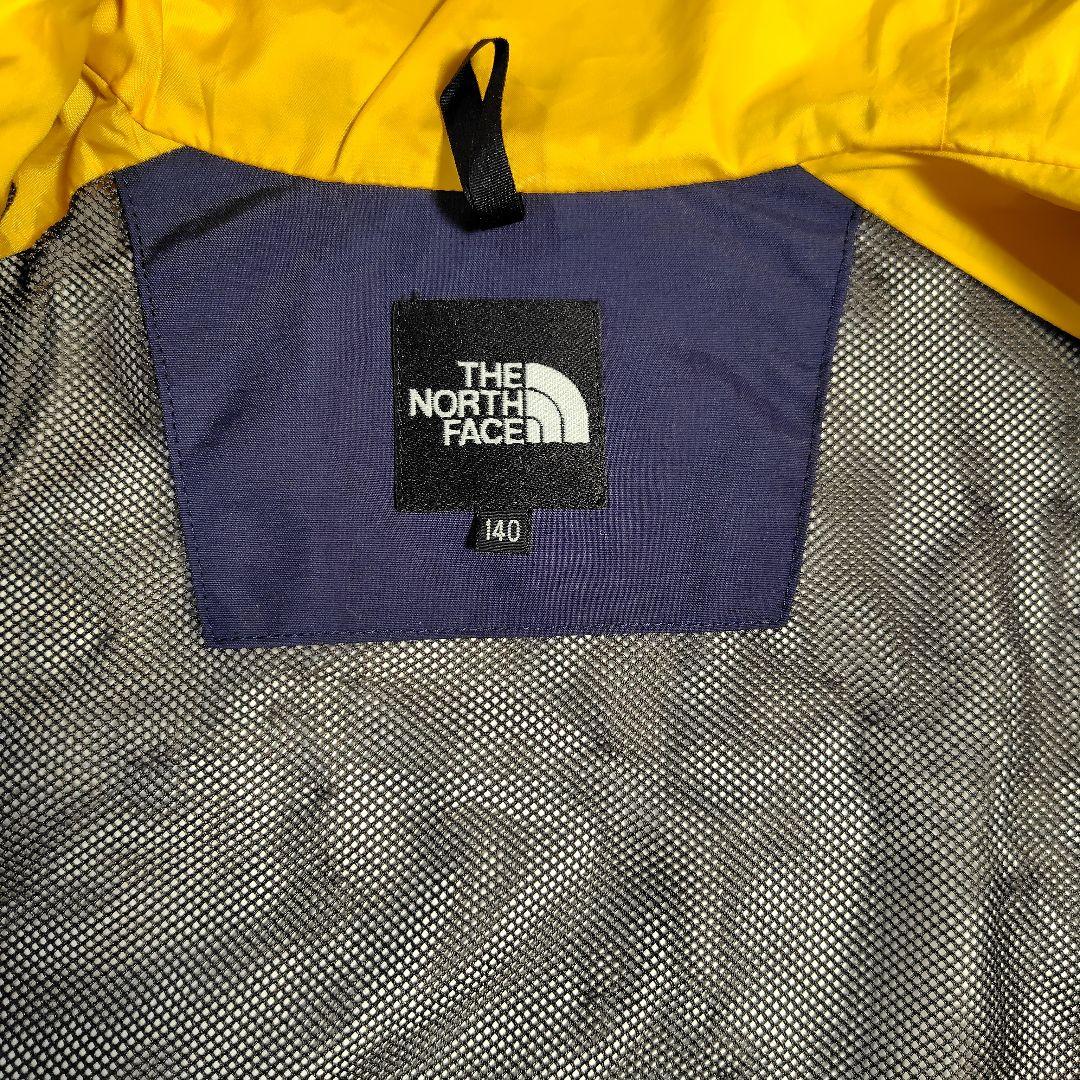 〈超美品✨️〉ノースフェイス　スノーウエア上下セット　140