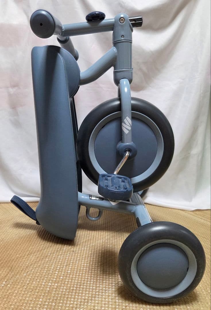 ディーバイク　DAX ミッキーマウス 三輪車 折りたたみ　ディズニー　生産終了品