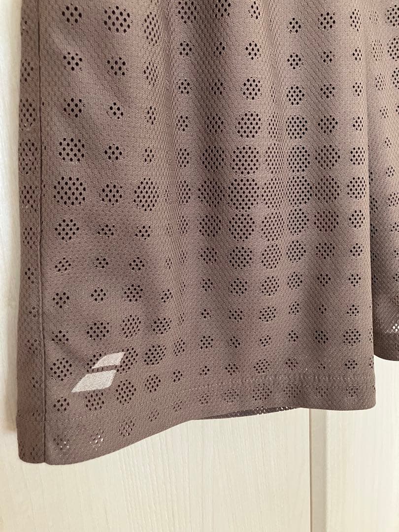 【超美品】BabolaTのテニスウェア（Tシャツ&パンツ）｜ベージュ×ブラウン