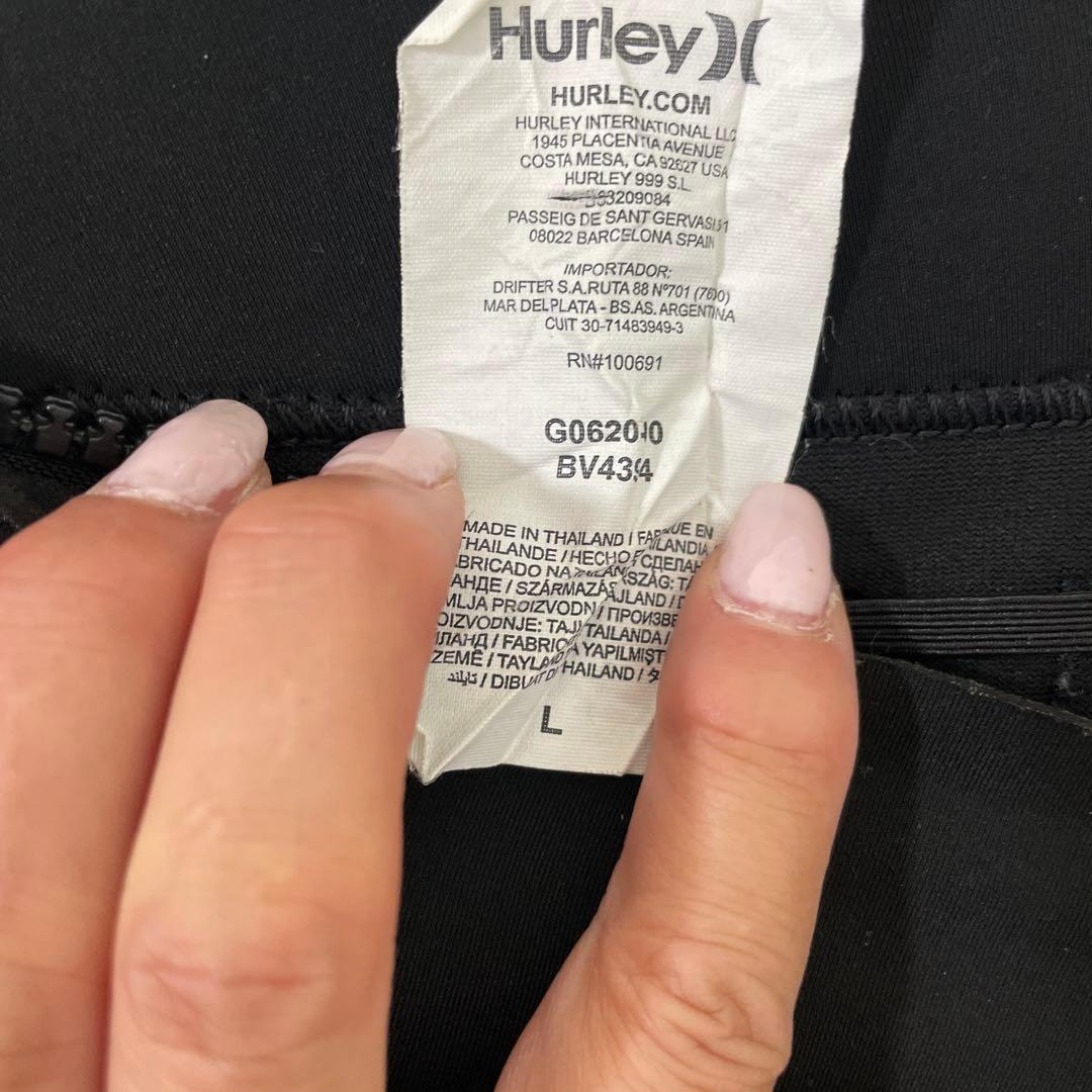 寒くなって来たのでSALE‼️美品HurleyウェットスーツL size