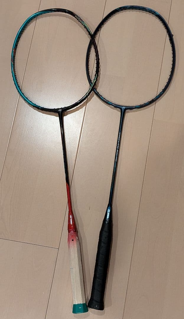 【ジャンク品】ヨネックス バドミントンラケット 2本セット